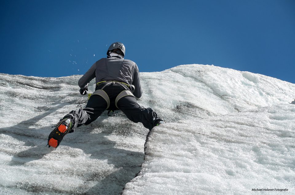 Eisklettern am Taschachferner